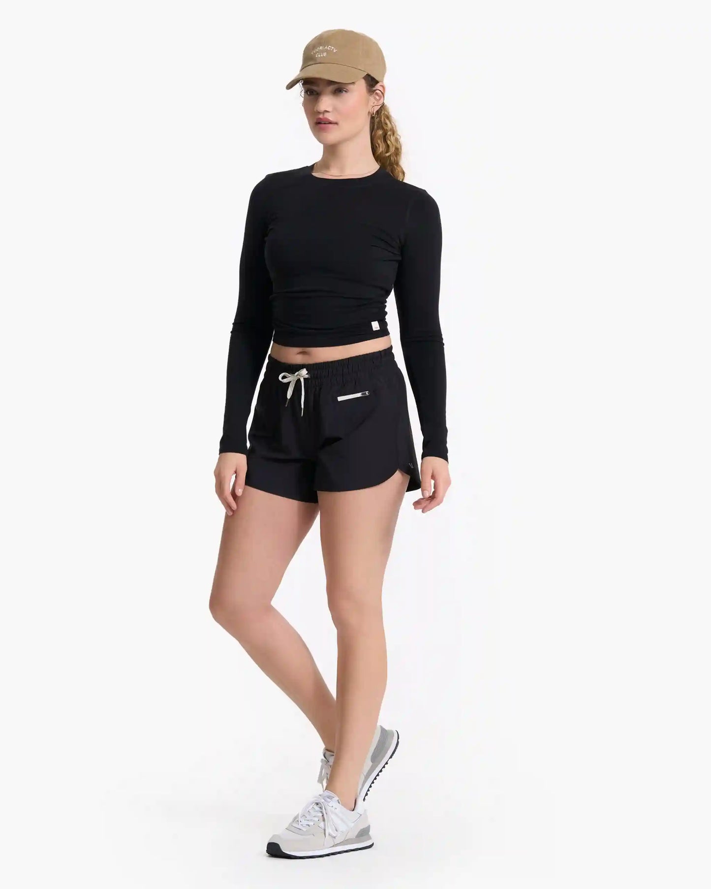 Long-Sleeve Coast Crop Crew | Black