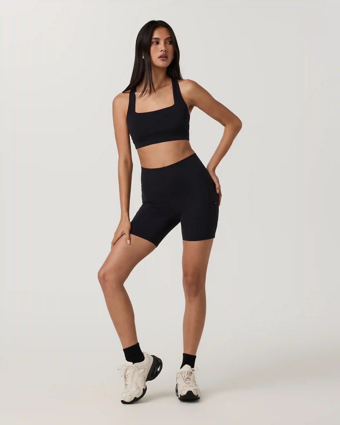 Daily Form Bra | Black Tonal