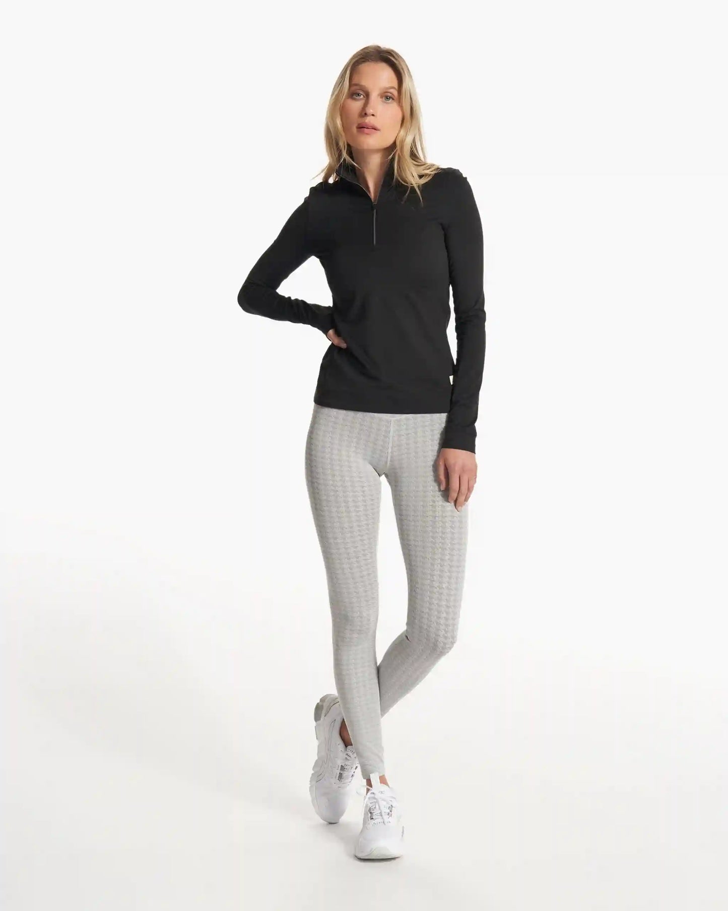 Halo Essential Half Zip | Black Heather