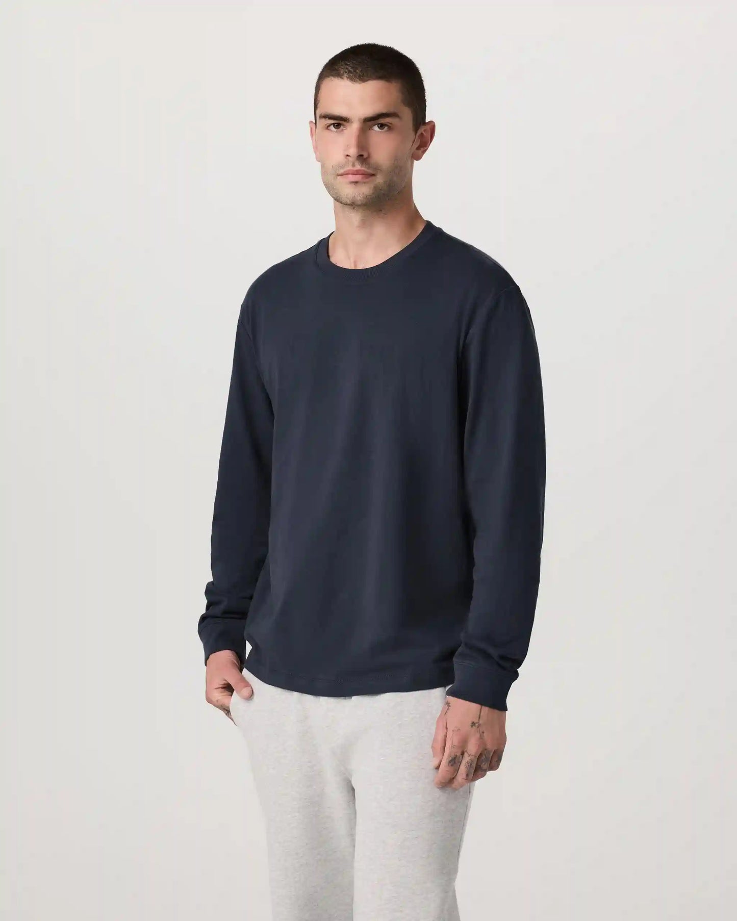 Long Sleeve Vuori Heavyweight Cotton Tee - Relaxed Fit | Navy