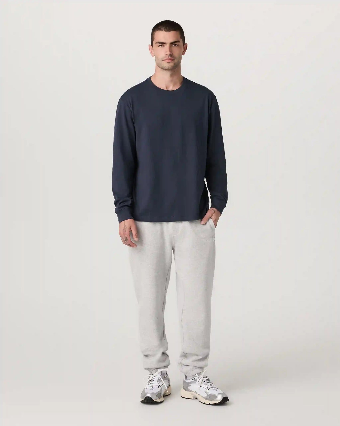Long Sleeve Vuori Heavyweight Cotton Tee - Relaxed Fit | Navy