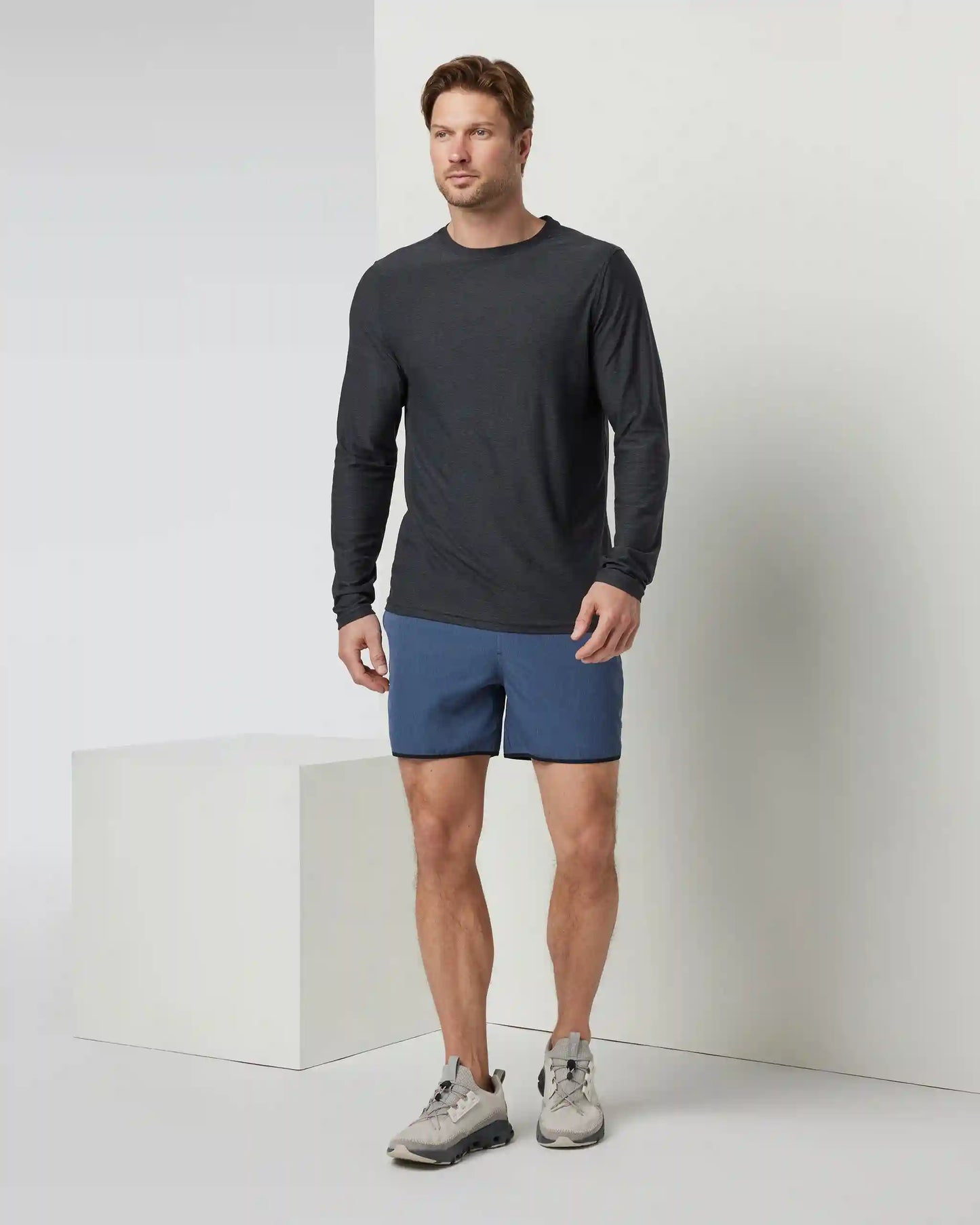 Long Sleeve Strato Tech Tee | Charcoal Heather