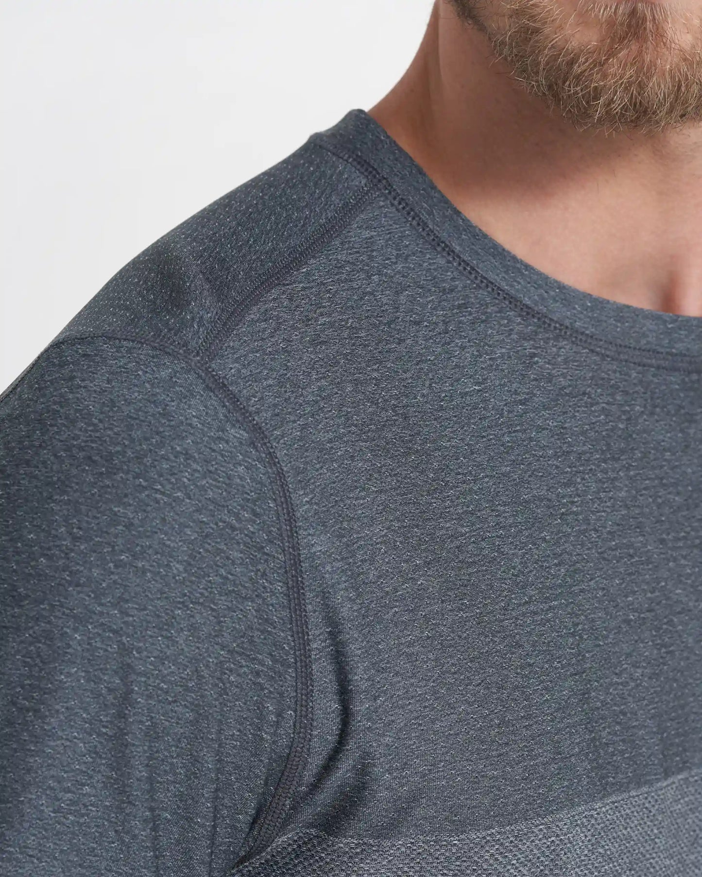 Grandview Tech Tee | Black Heather