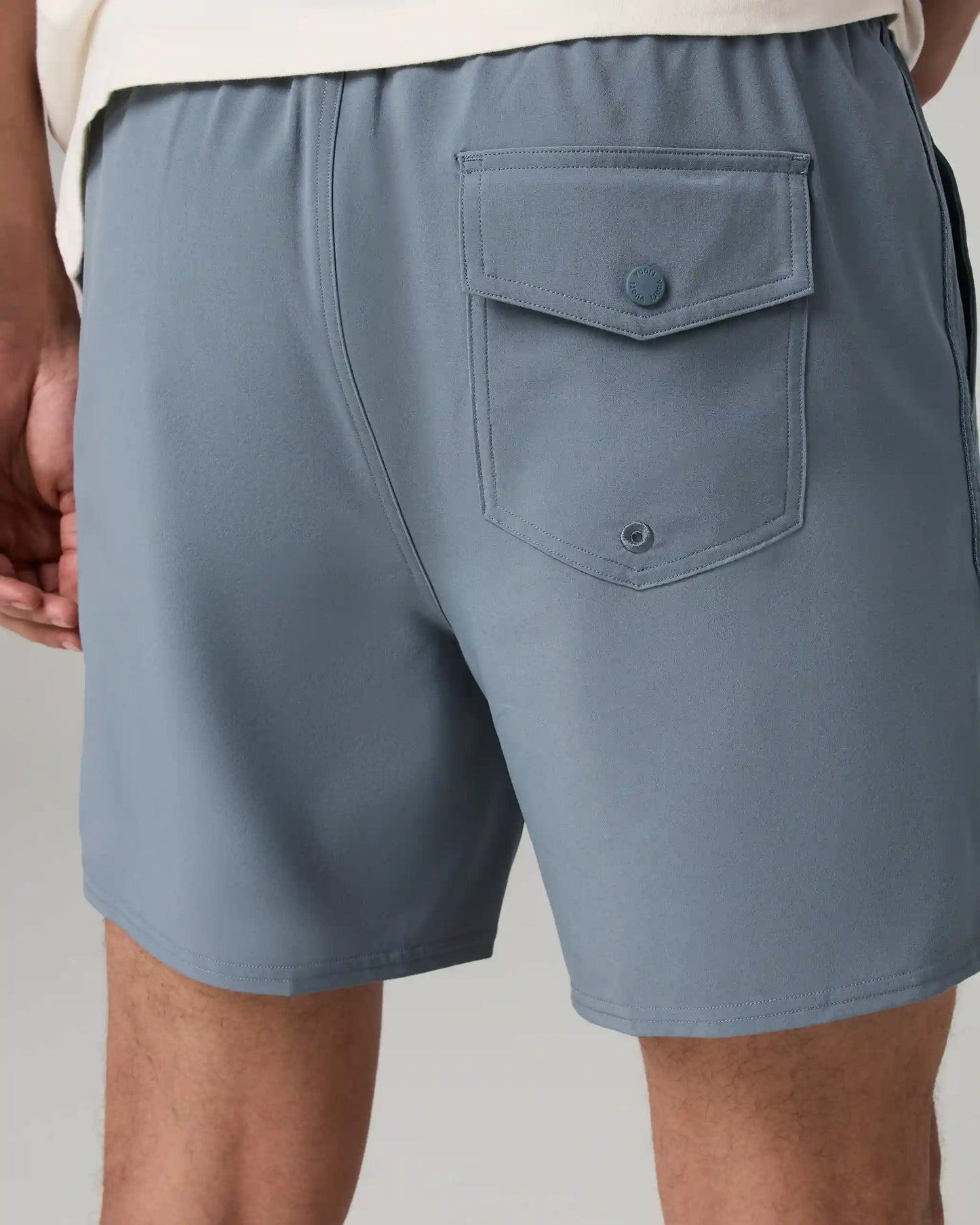 Banks Resort Short | Abyss