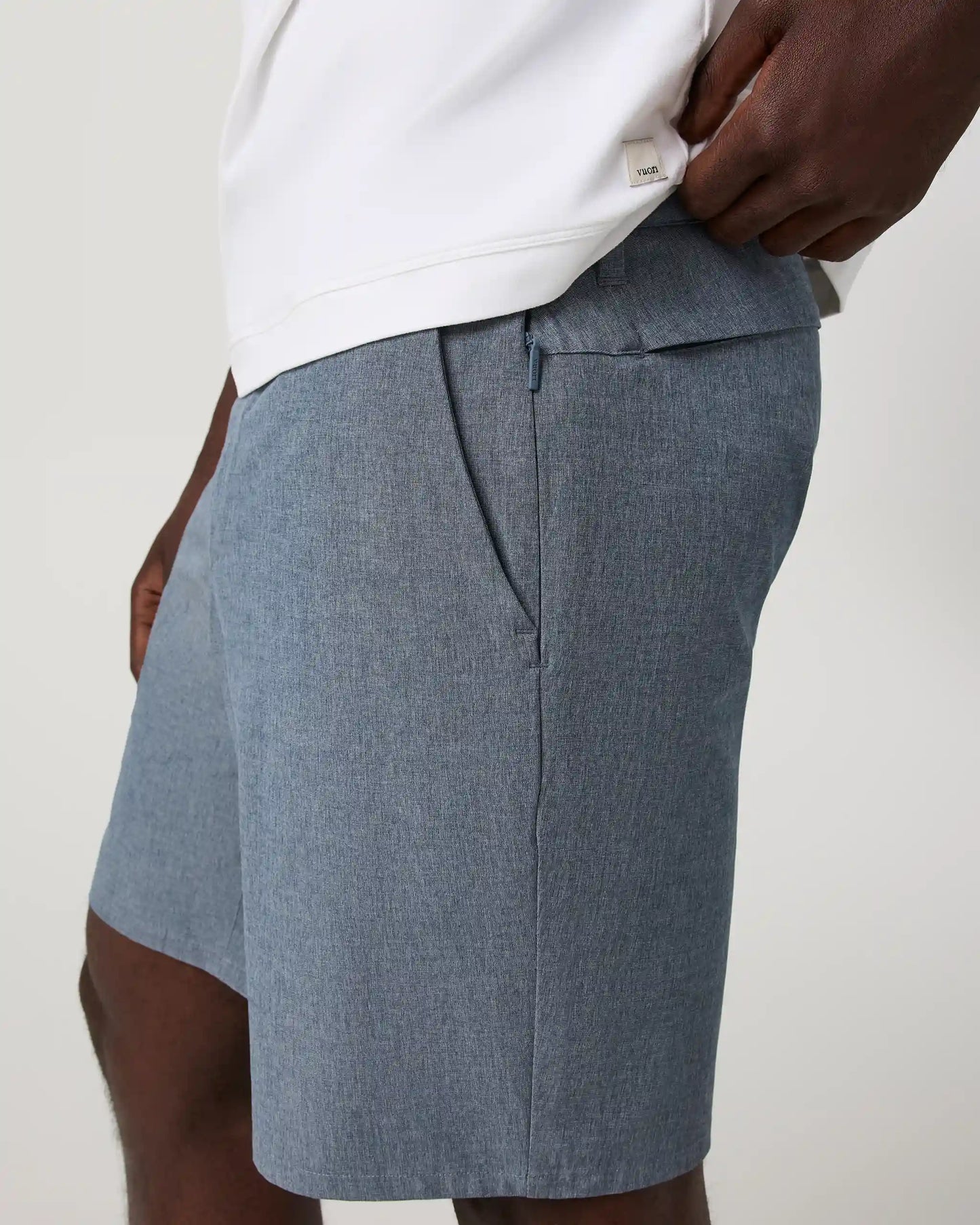 Aim Short 8" | Bay Blue Linen Texture