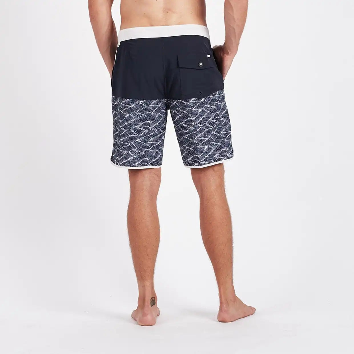 Cruise Boardshort | Navy Wave Block