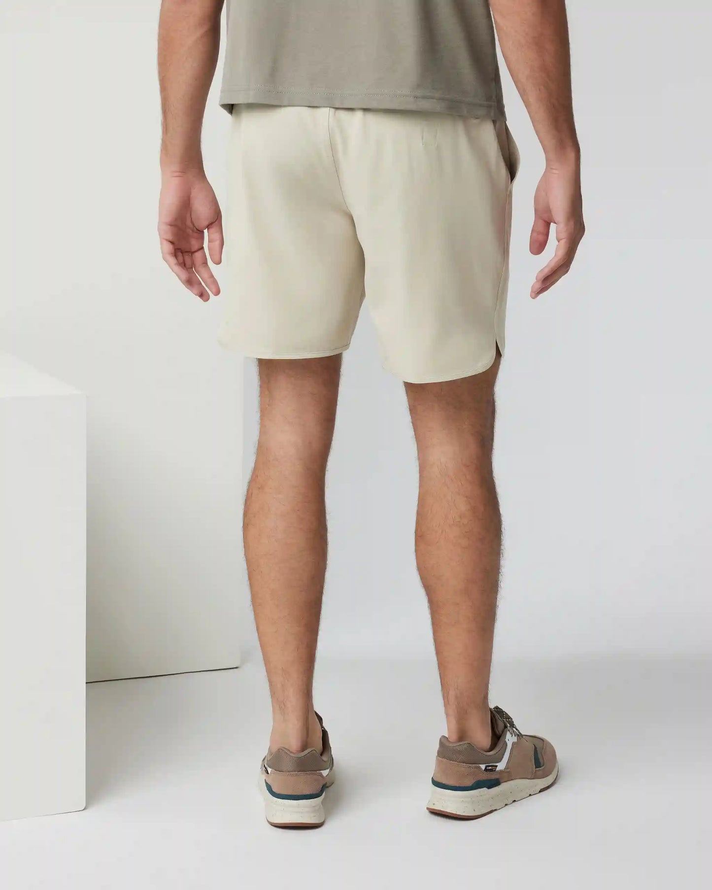 Banks Short Unlined 7" | Cashew Linen Texture