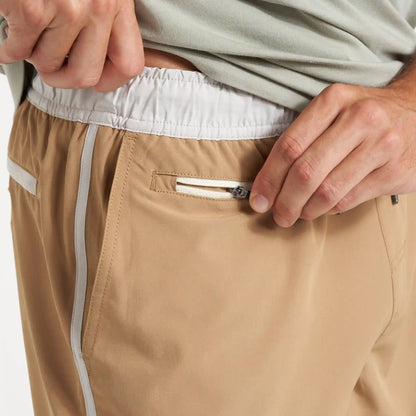 Banks Short Unlined 7" | Wheat