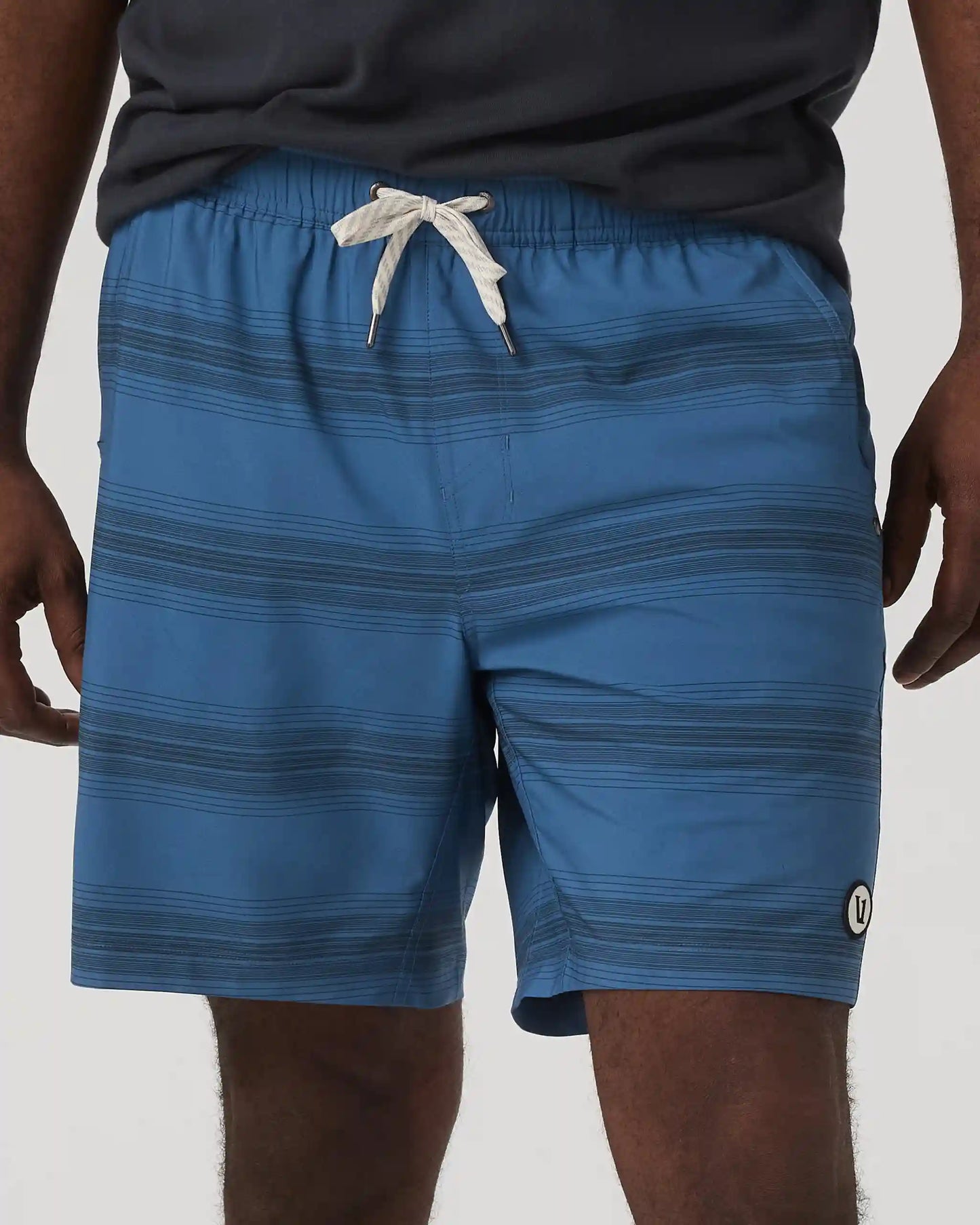 Kore Short Unlined 7" | Sea Gradient Stripe