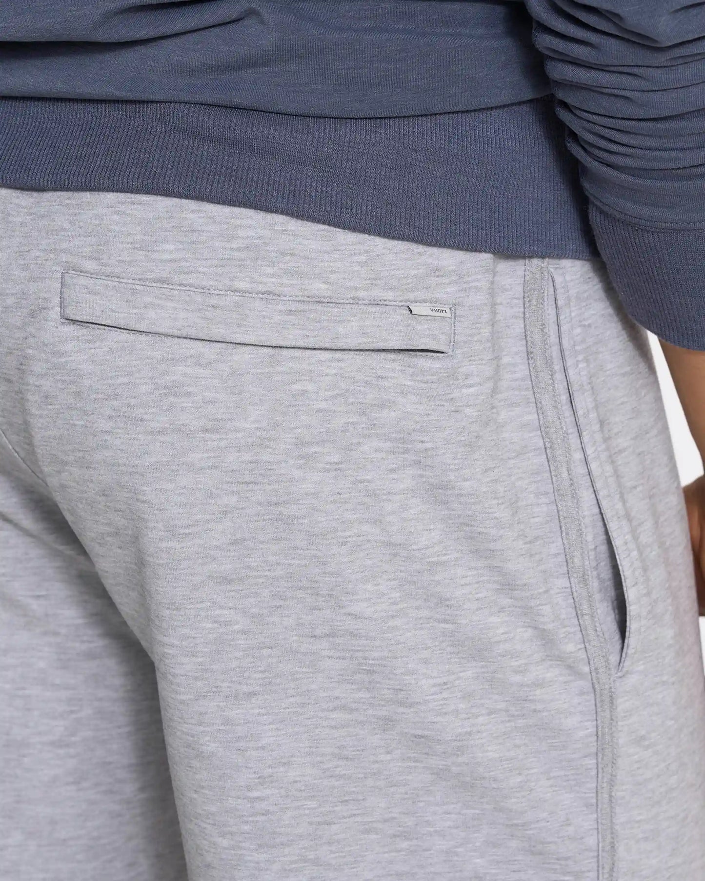 Austin Sweatshort | Light Heather Grey