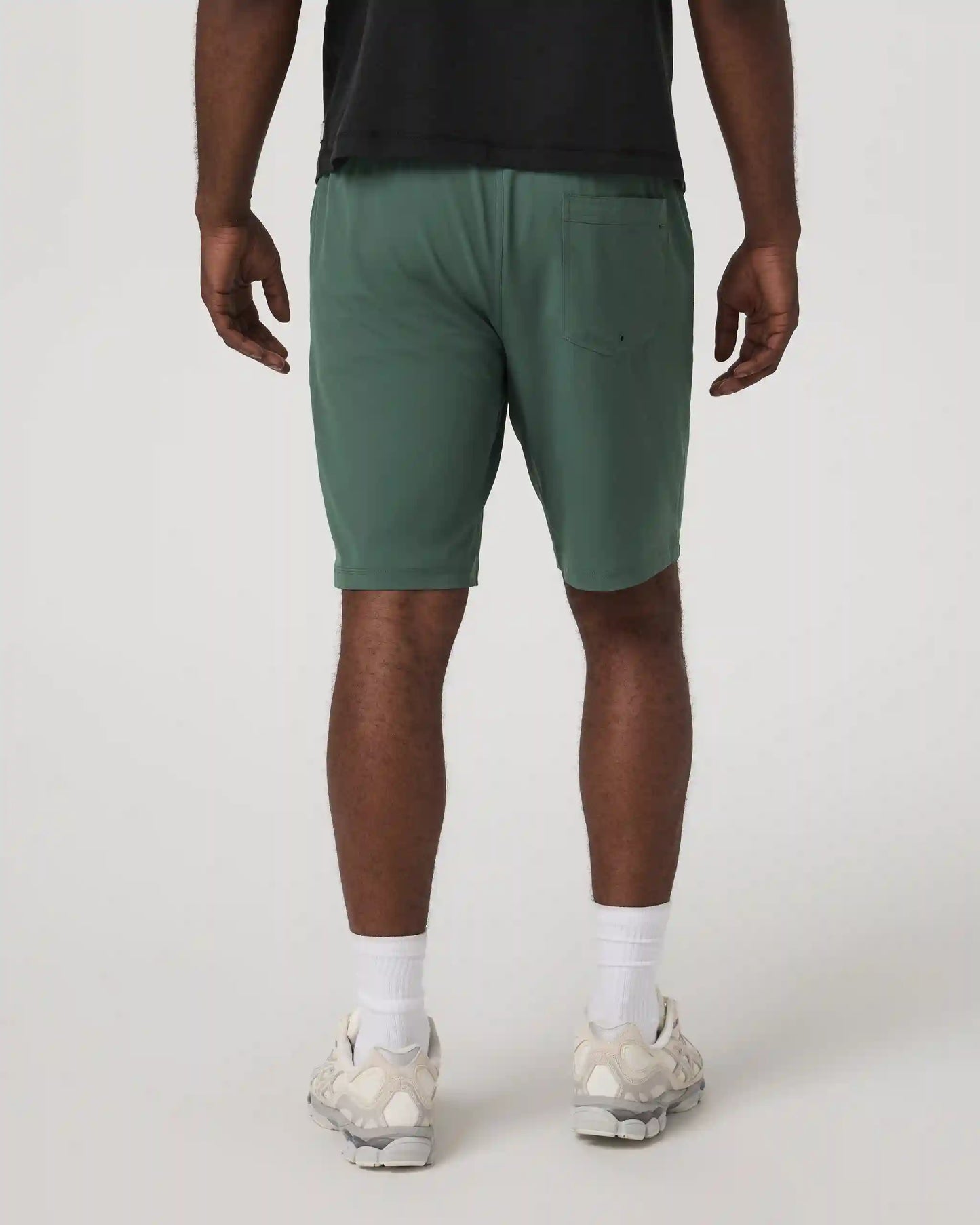 Kore Short Lined 9" | Agate Green Tonal