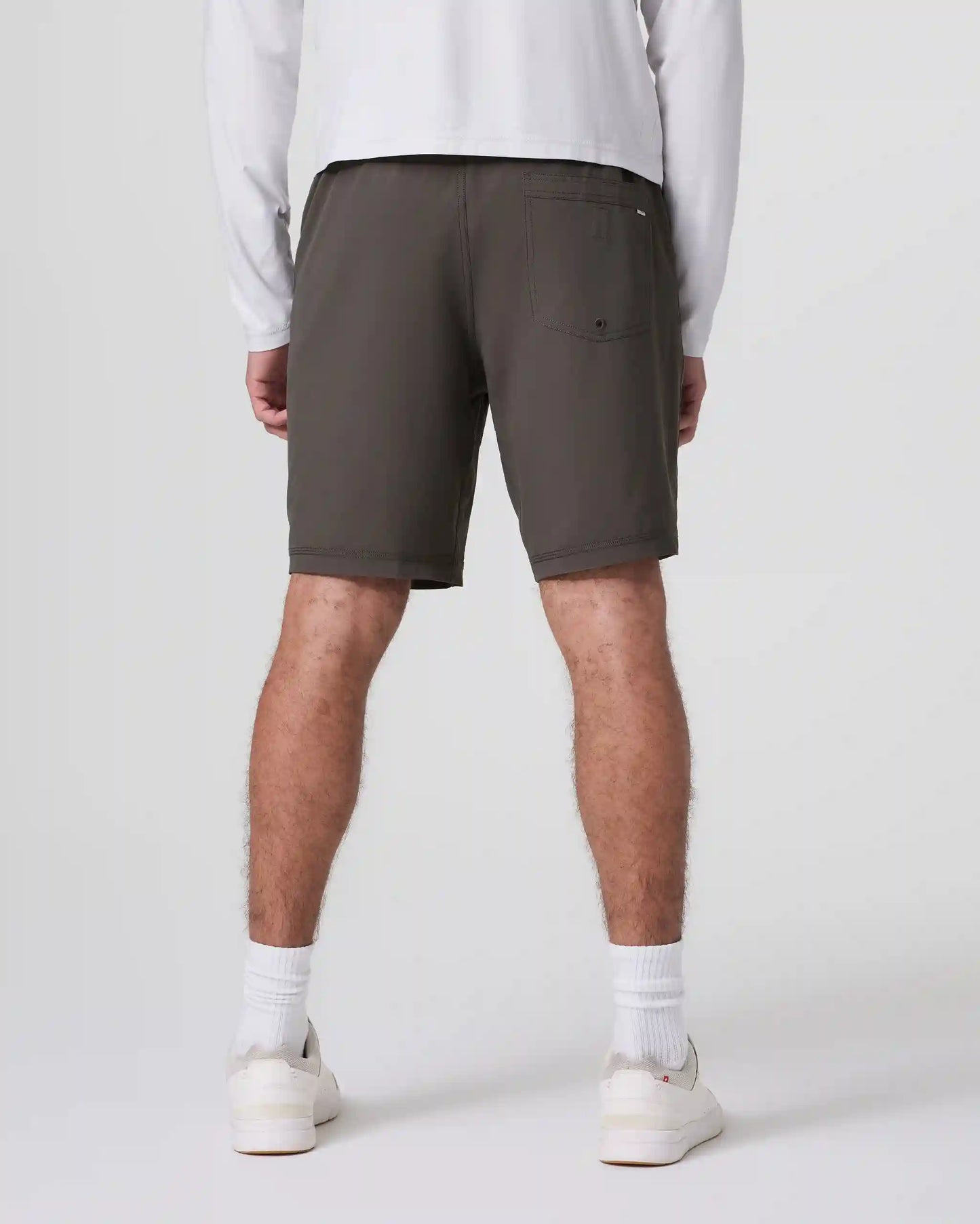 Kore Short Lined 9" | Warm Grey
