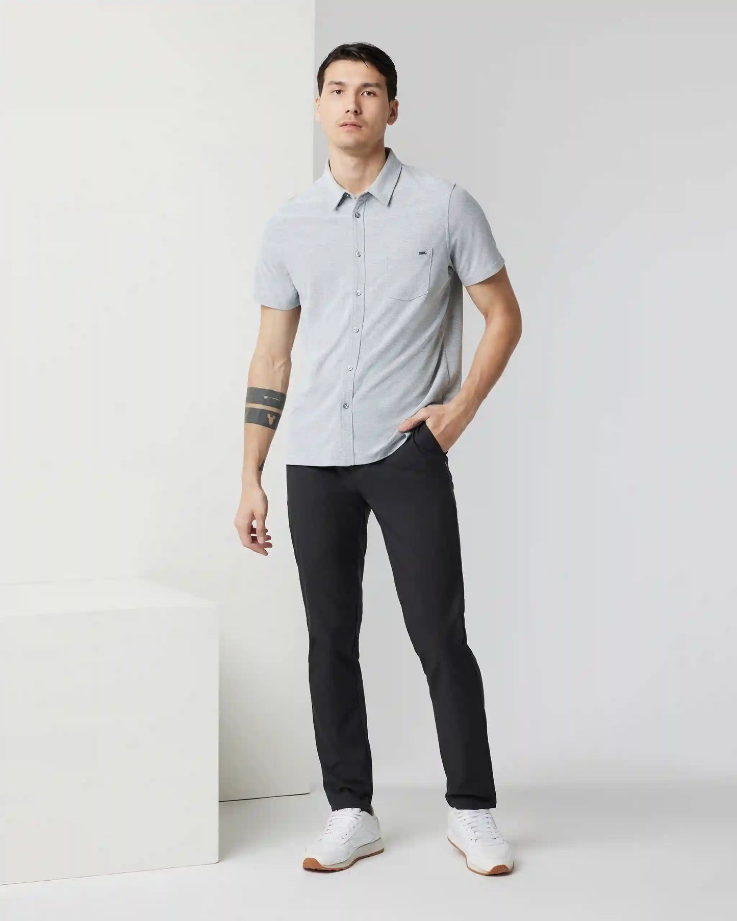 Cascade Tech Chino Pant Athletic Slim Fit 32" | Black