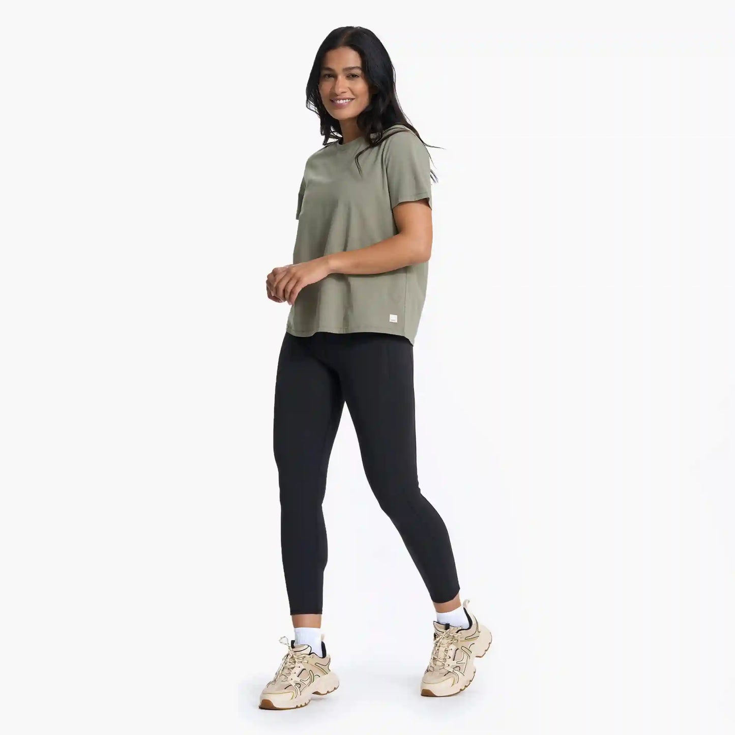 Feather Tee | Laurel
