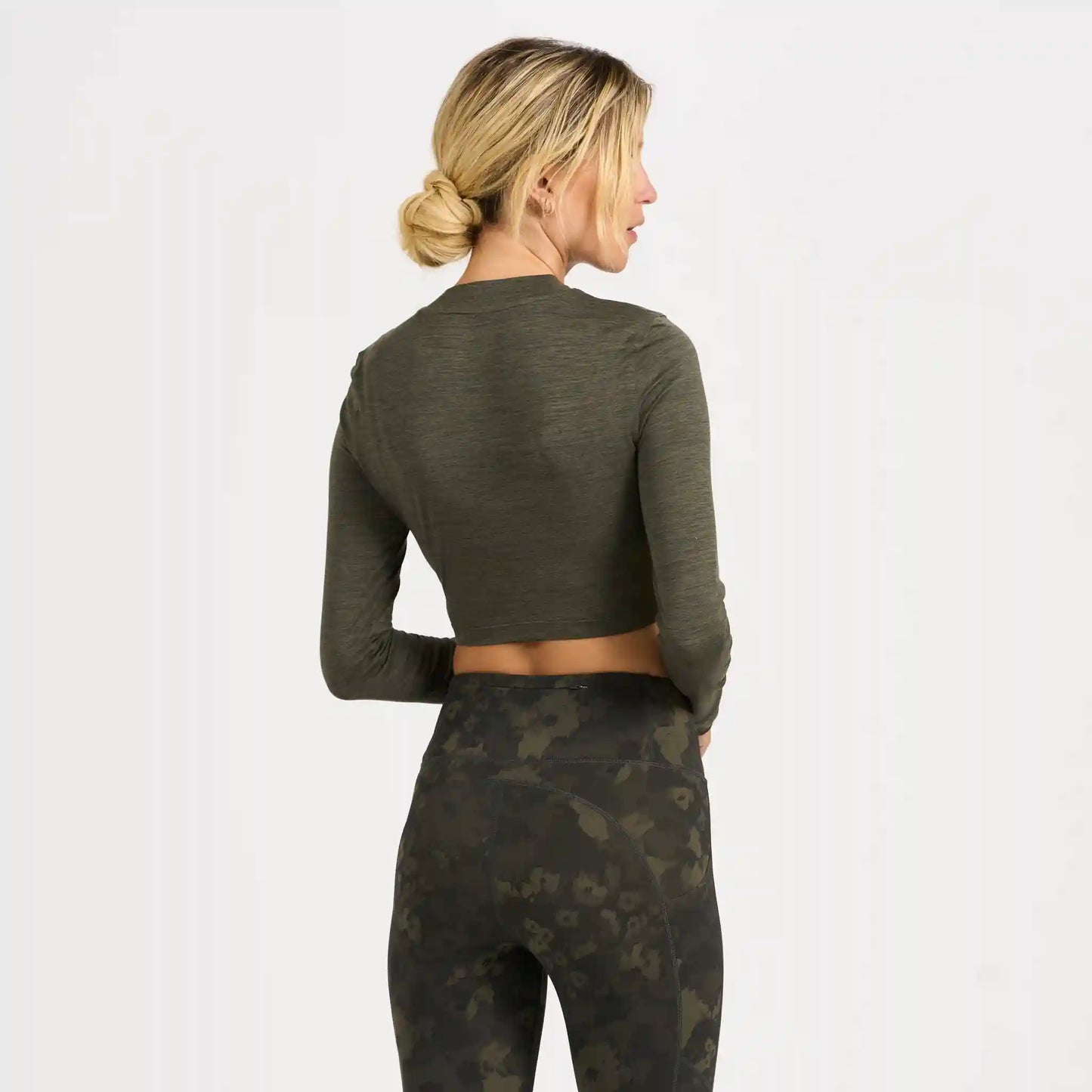 Long-Sleeve Lux Crop Tee | Oregano Heather