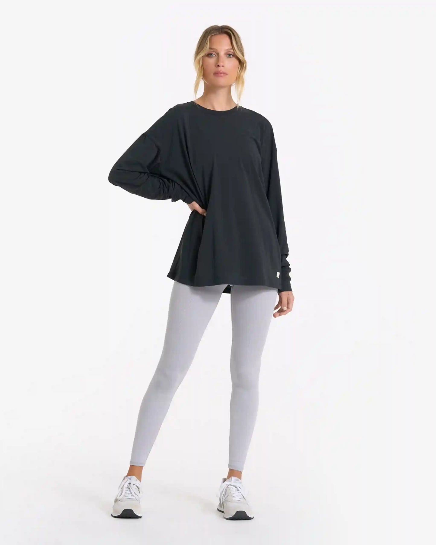 Long-Sleeve Feather Tee | Washed Black