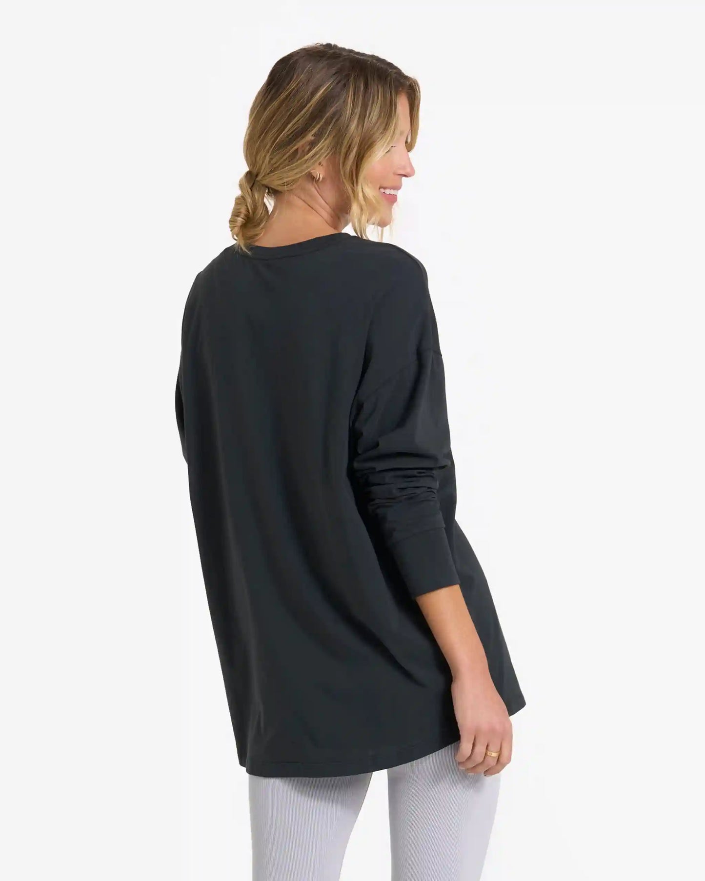 Long-Sleeve Feather Tee | Washed Black