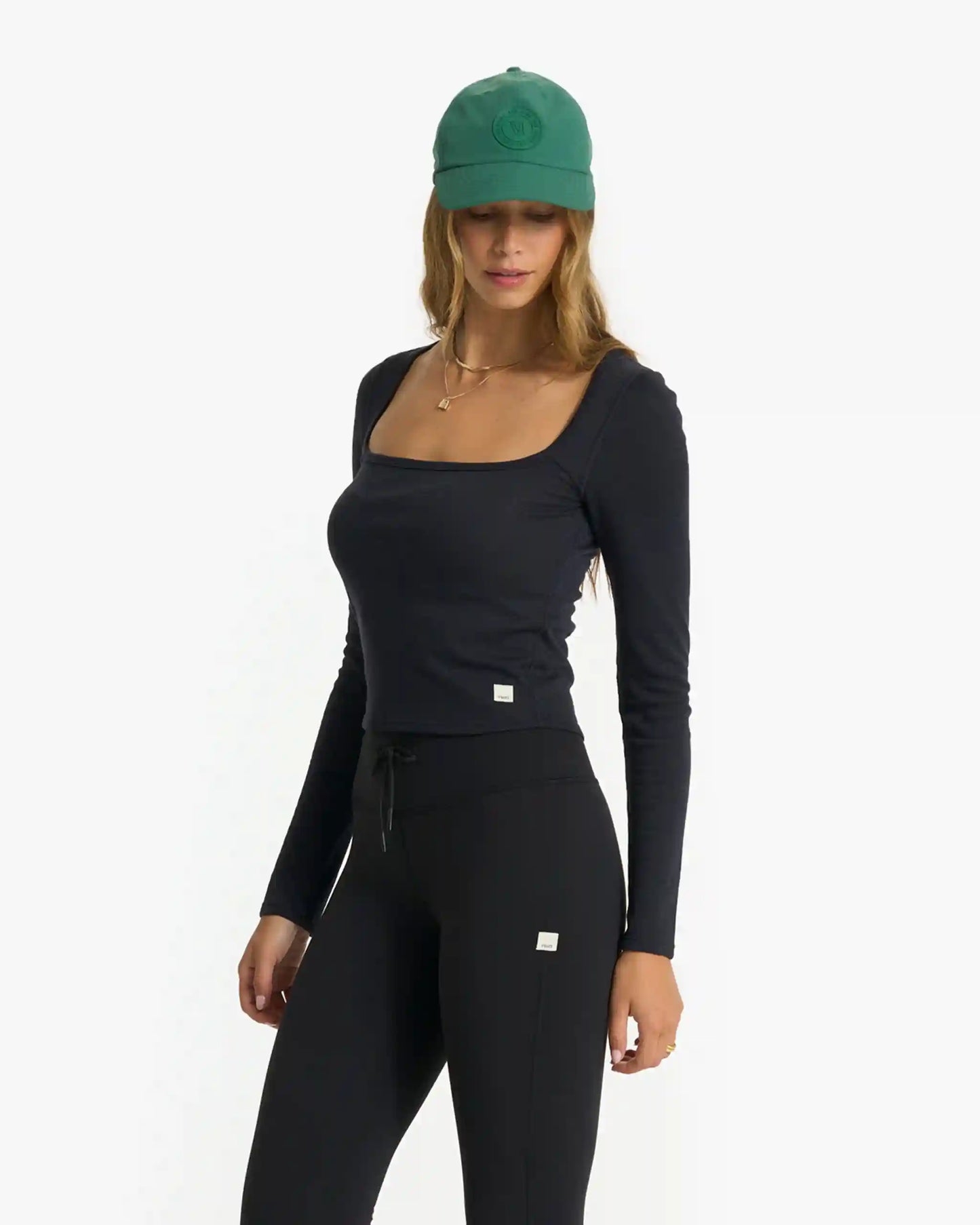 Long-Sleeve Sunrise Square Neck | Black