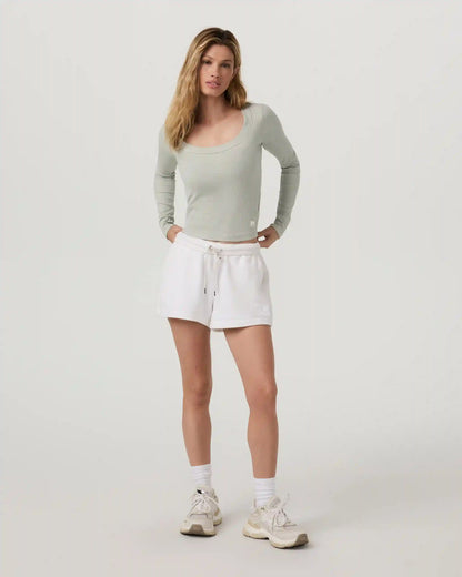 Long Sleeve Pose Scoop Tee | Talc