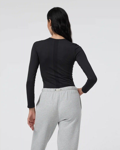 Long Sleeve Apres Sport Seamless Top | Black