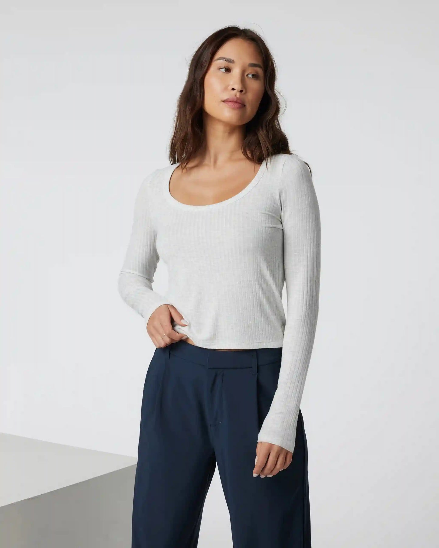 Long Sleeve Plie Top | Light Heather Grey