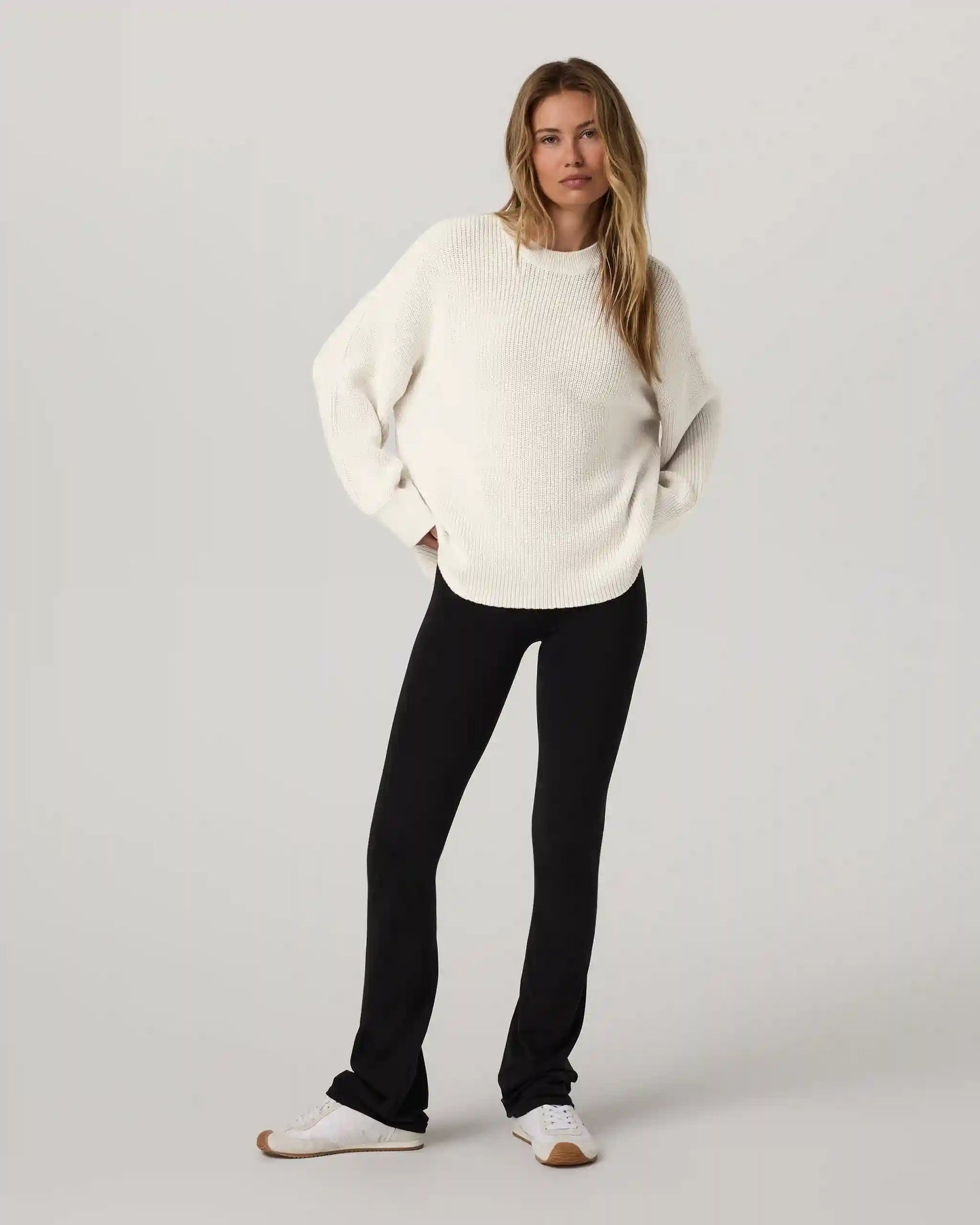 Alps Classic Crew Sweater | Marshmallow