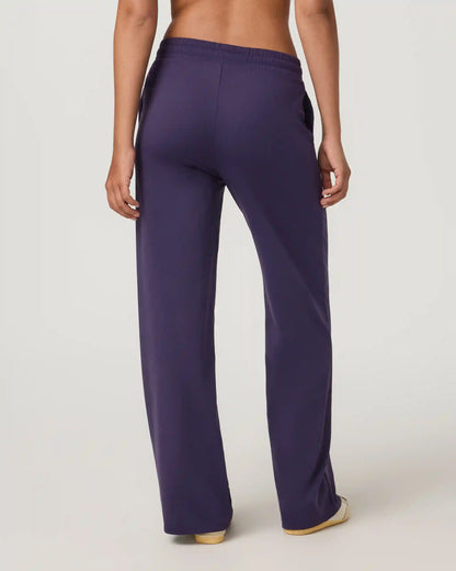 Halo Essential Wideleg Pant | Velvet Violet