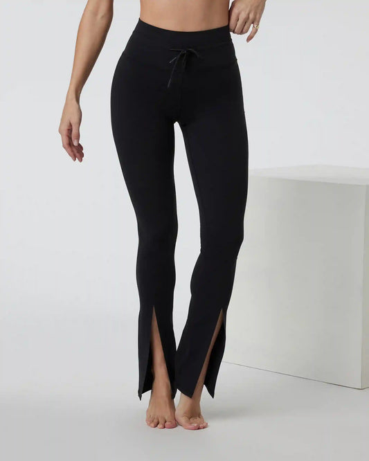 Daily Split Flare | Black