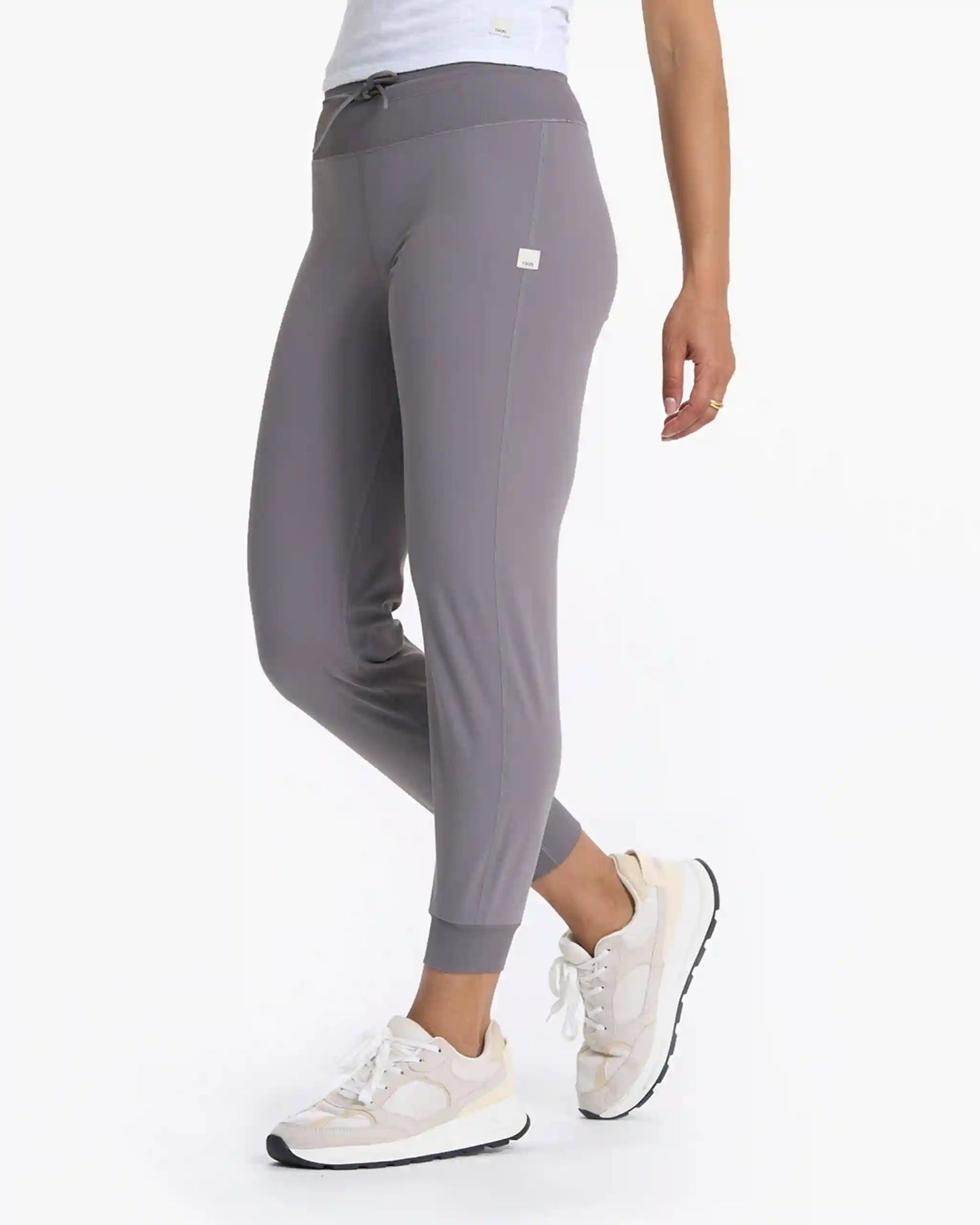 Daily Jogger | Smoke