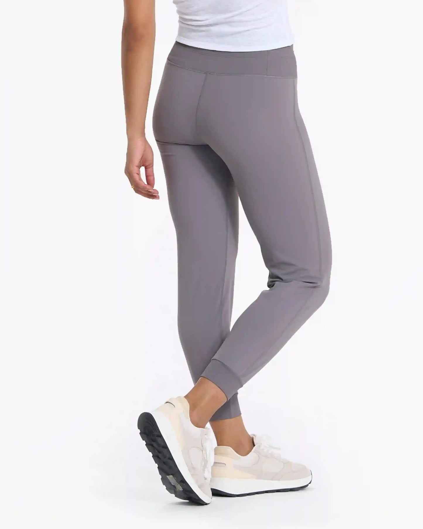 Daily Jogger | Smoke