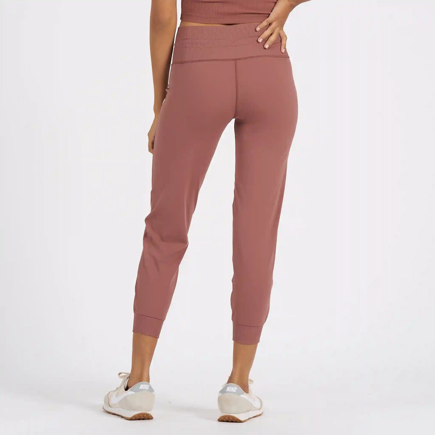 Daily Jogger | Terracotta