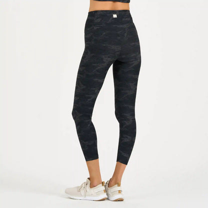 Clean Elevation Legging-Short | Black Camo