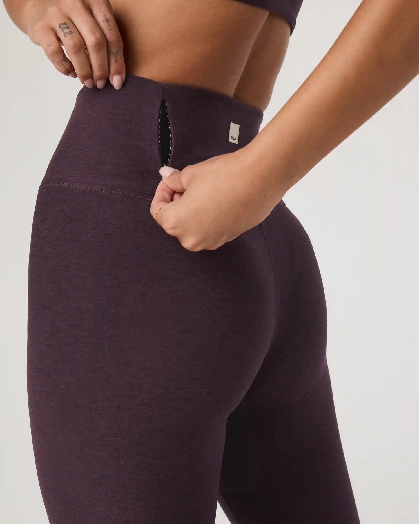 Clean Elevation Legging-Short | Raisin Heather